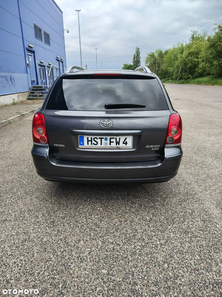 Toyota Avensis 2.2 D-4D X Premium - 6