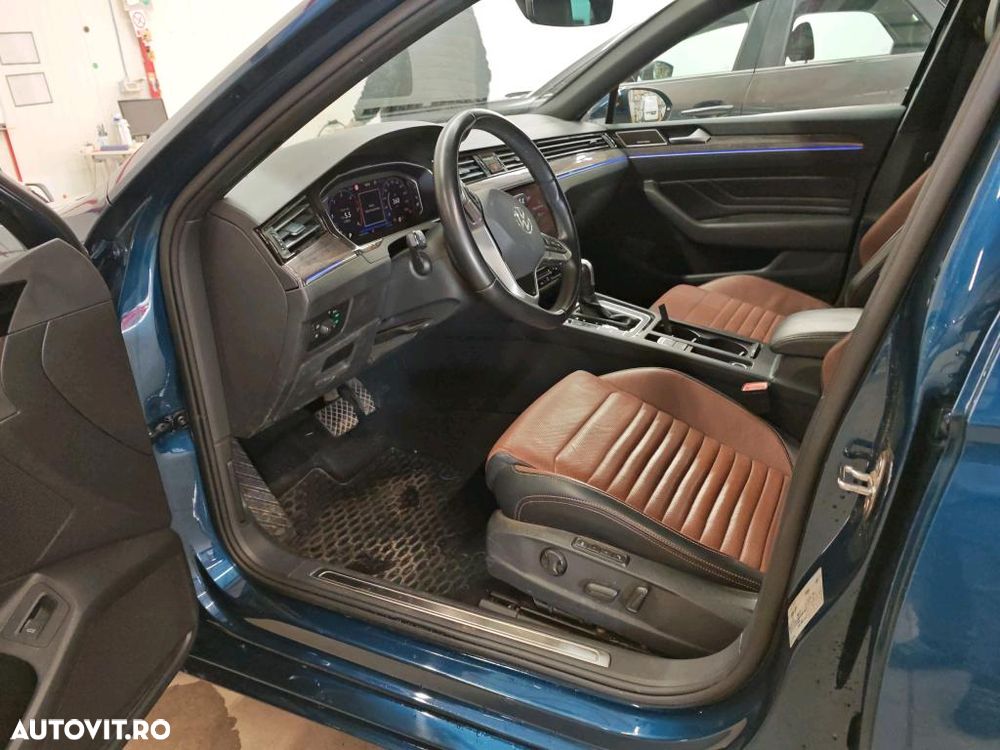 Volkswagen Passat - 3