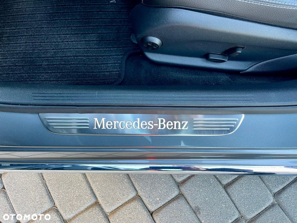 Mercedes-Benz Klasa C 180 9G-TRONIC - 18