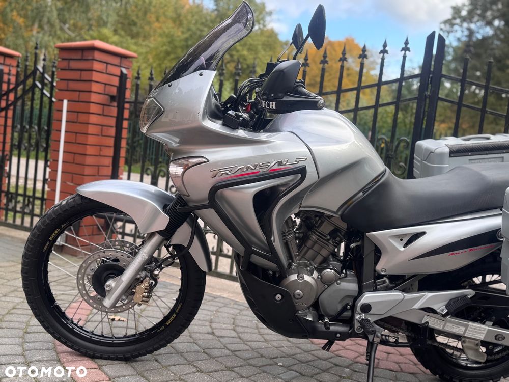 Honda XL - 19