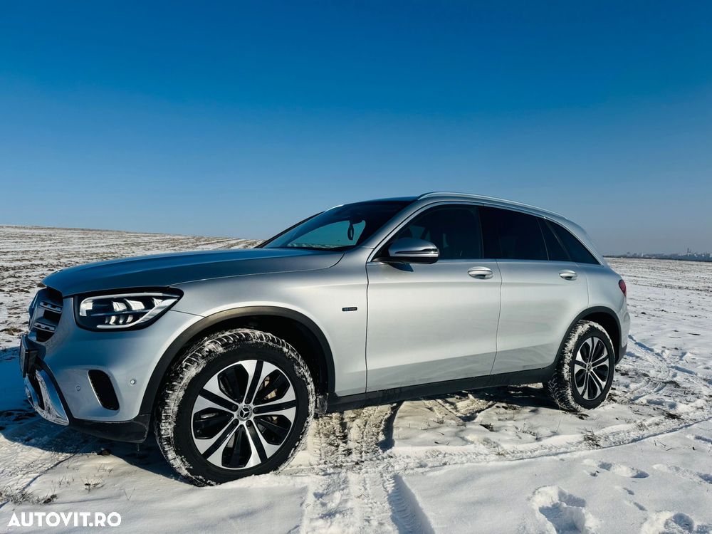 Mercedes-Benz GLC 300 4MATIC - 8
