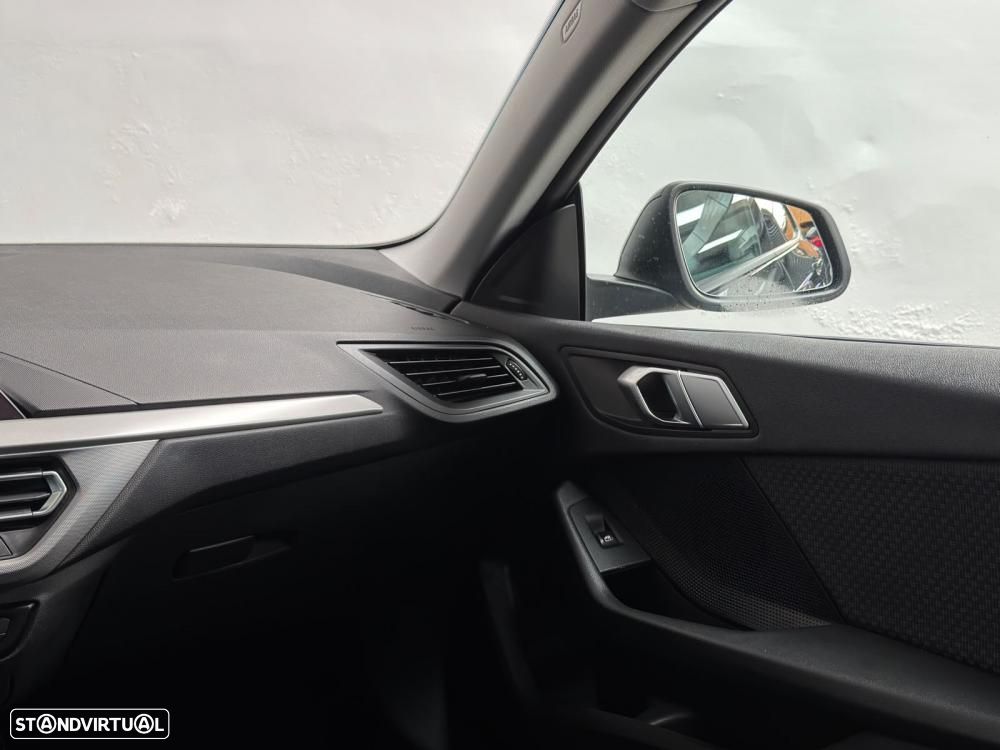 BMW 216 Gran Coupé d Aut. Advantage - 24