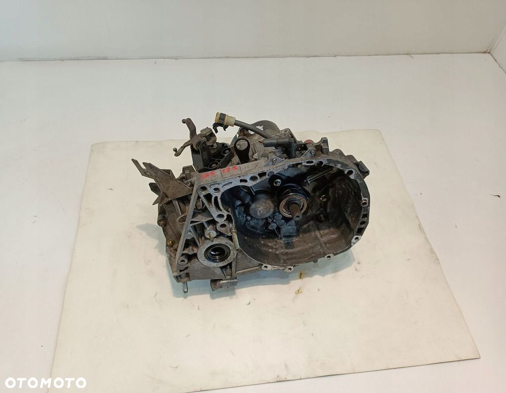 SKRZYNIA BIEGÓW RENAULT SCENIC II 1.6 16V JR5125 - 1