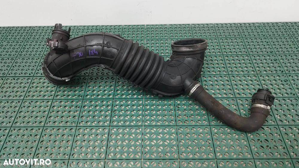 Furtun admisie aer BMW F2x F3x 2.0 N47 7810745 - 1