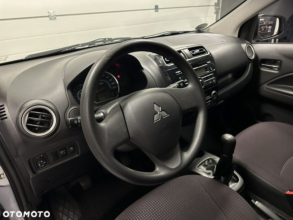 Mitsubishi Space Star - 5