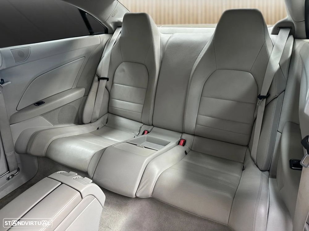 Mercedes-Benz E 250 CDi Avantgarde BlueEfficiency - 11