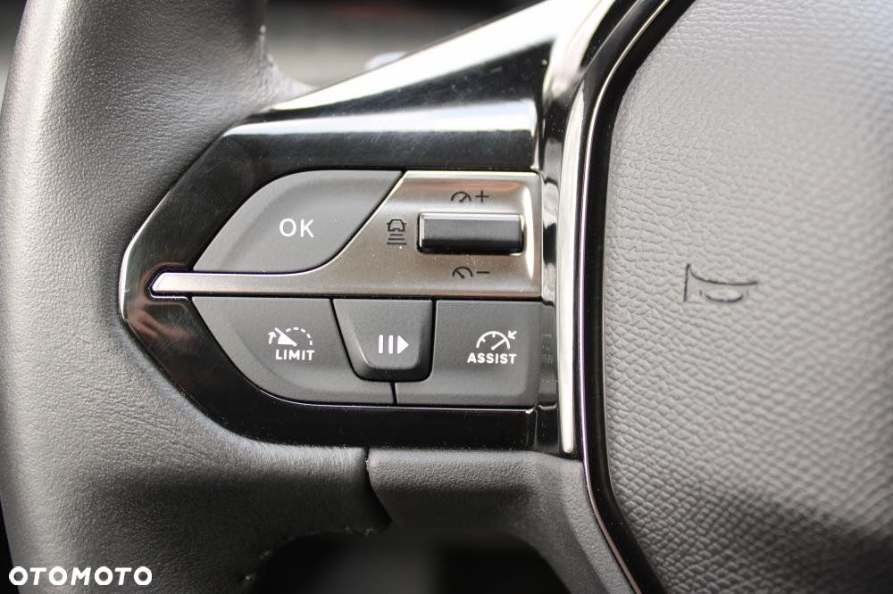 Peugeot 308 - 22