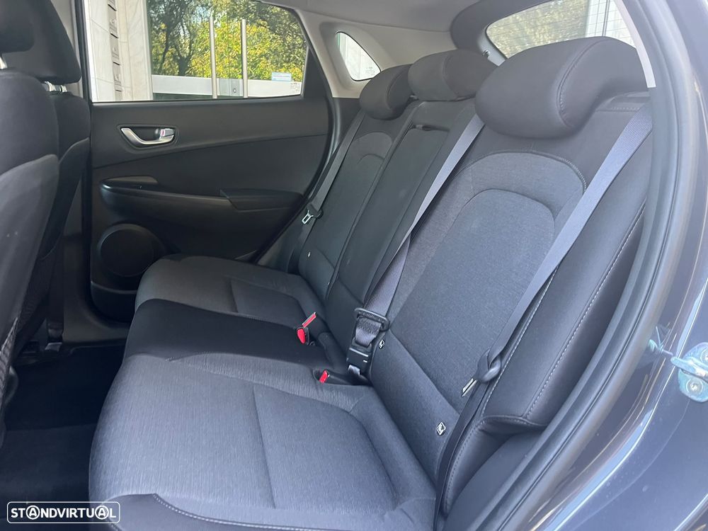 Hyundai Kauai - 3
