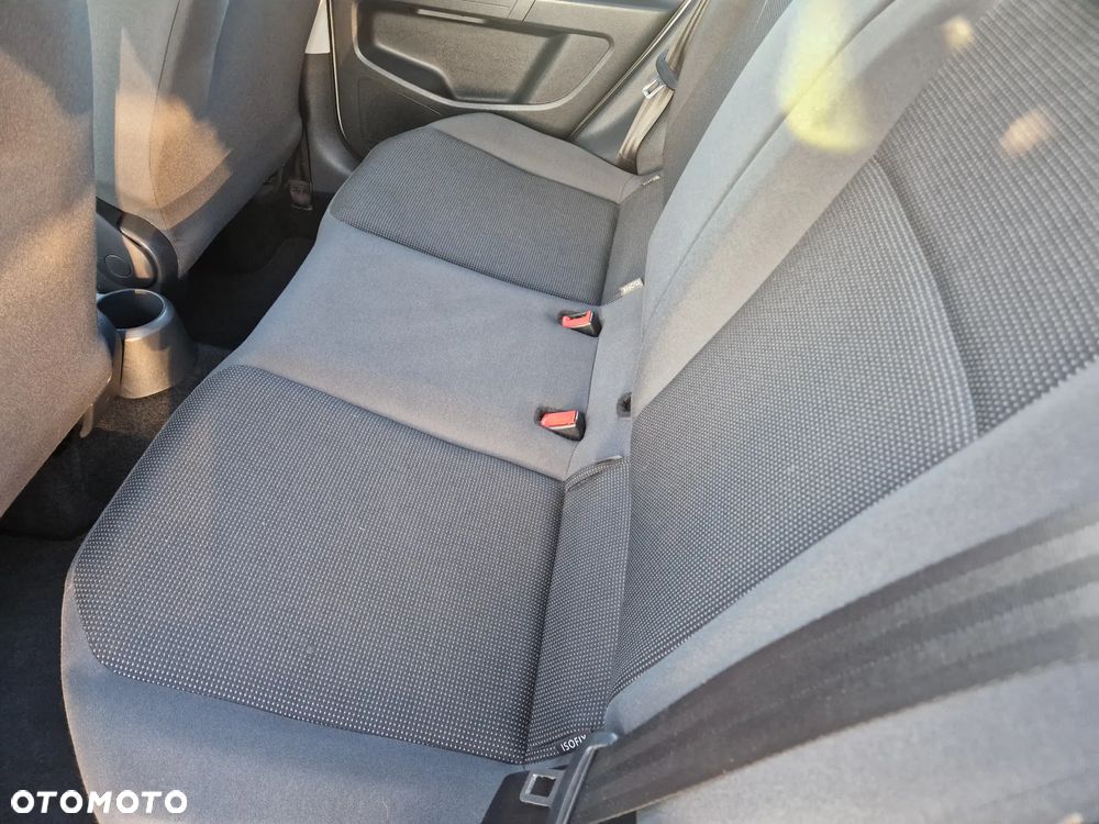 Volkswagen up! BlueMotion Technology cheer - 17