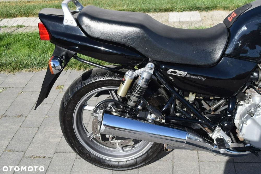 Honda CB - 7