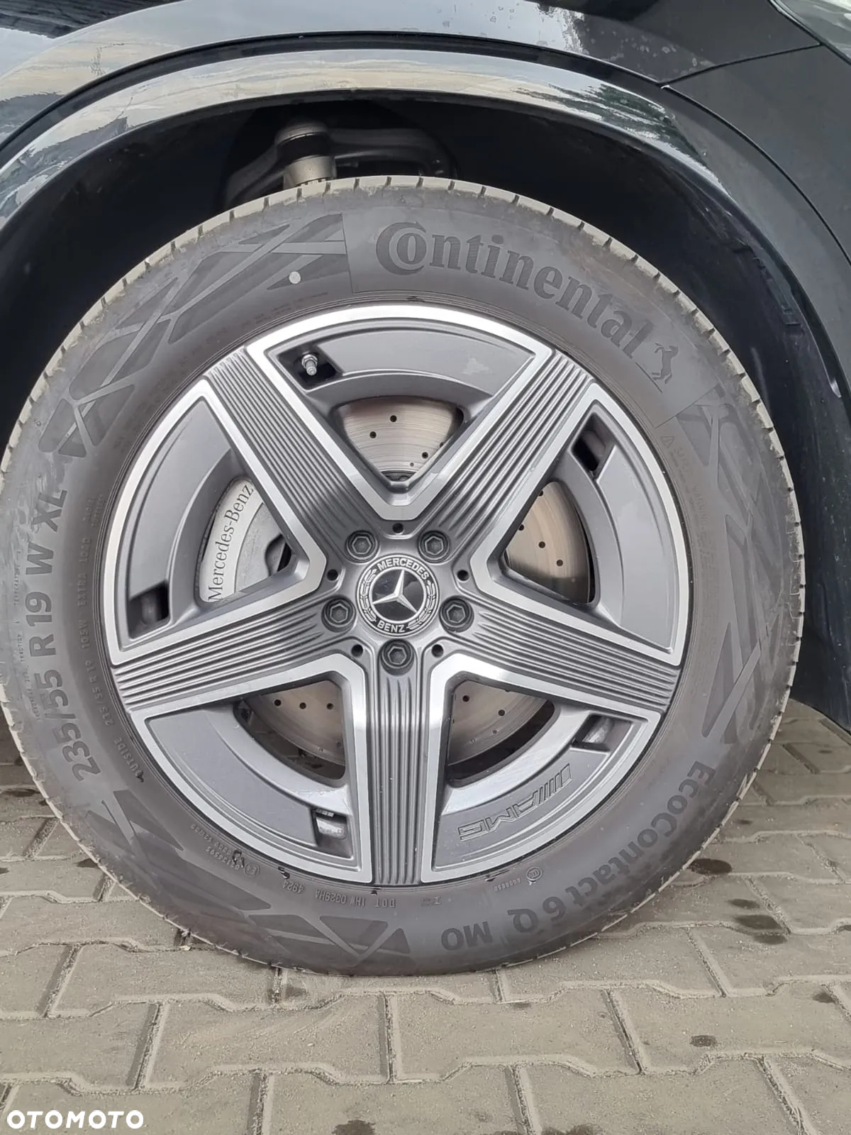 Mercedes-Benz GLC - 28