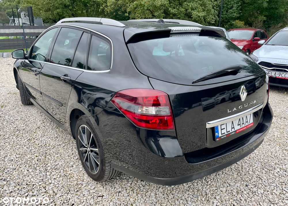Renault Laguna dCi 110 FAP Limited - 8