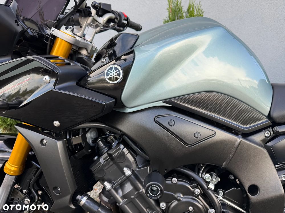 Yamaha FZ - 36