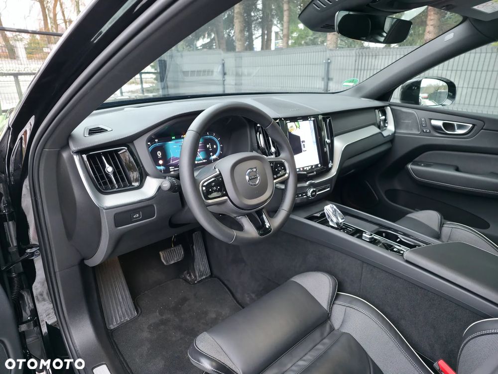 Volvo XC 60 - 8