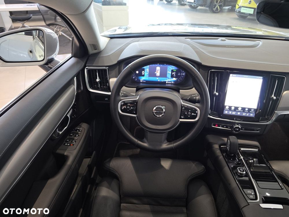 Volvo V90 - 19