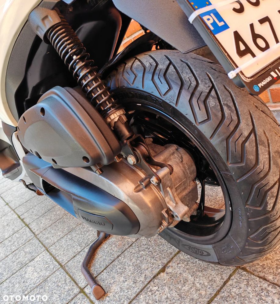 Piaggio Beverly - 18