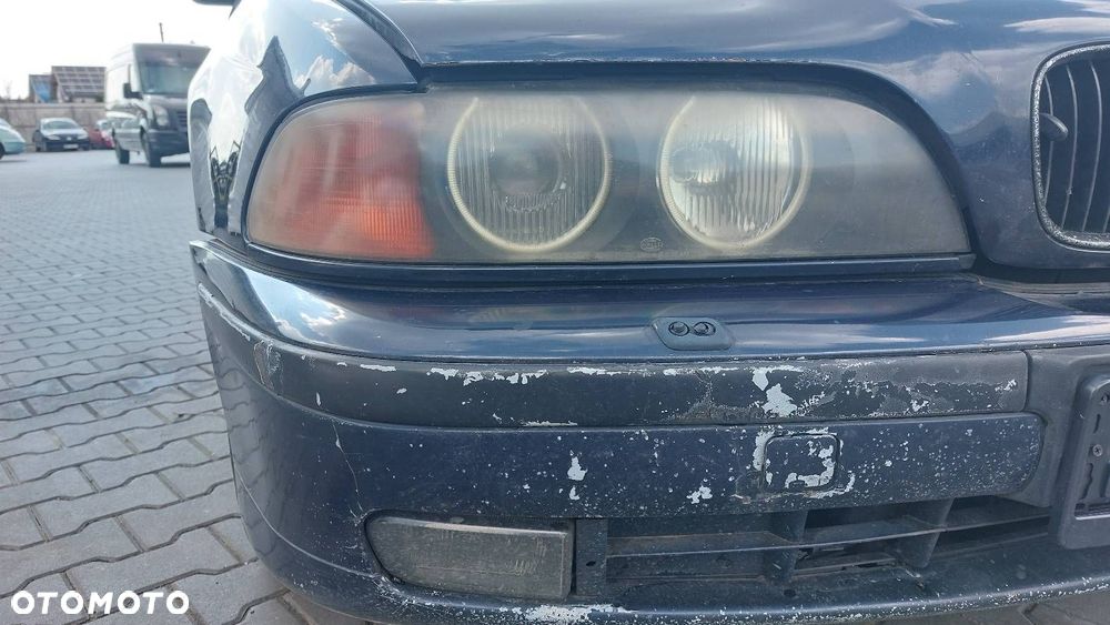 MASKA ZDERZAK LAMPY BŁOTNIKI BMW E39 317/5 - 2