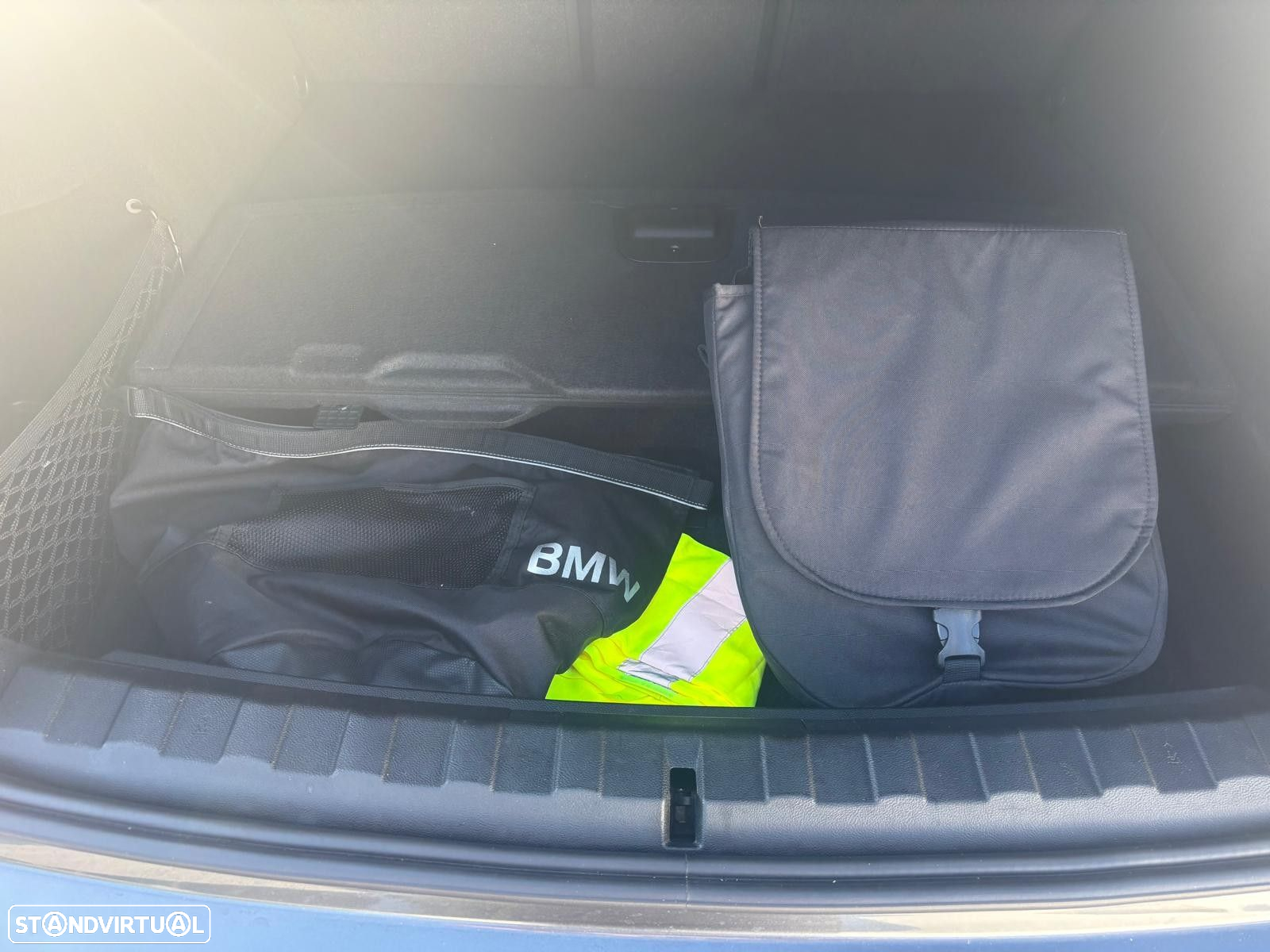 BMW 330 e Touring Corporate Edition Auto - 22