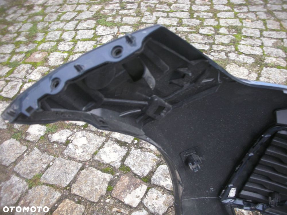 ZDERZAK R-DESIGN PRZEDNI VOLVO XC60 LIFT 2021-2024 - 9