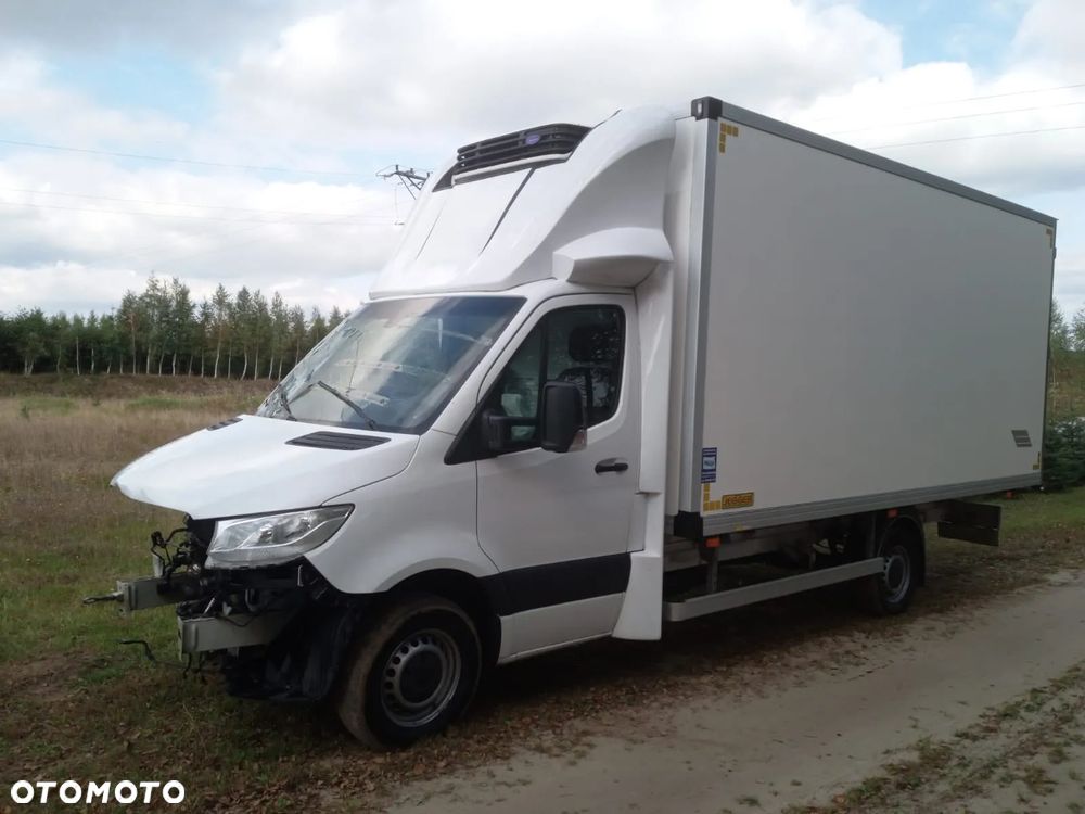 Mercedes-Benz SPRINTER - 8