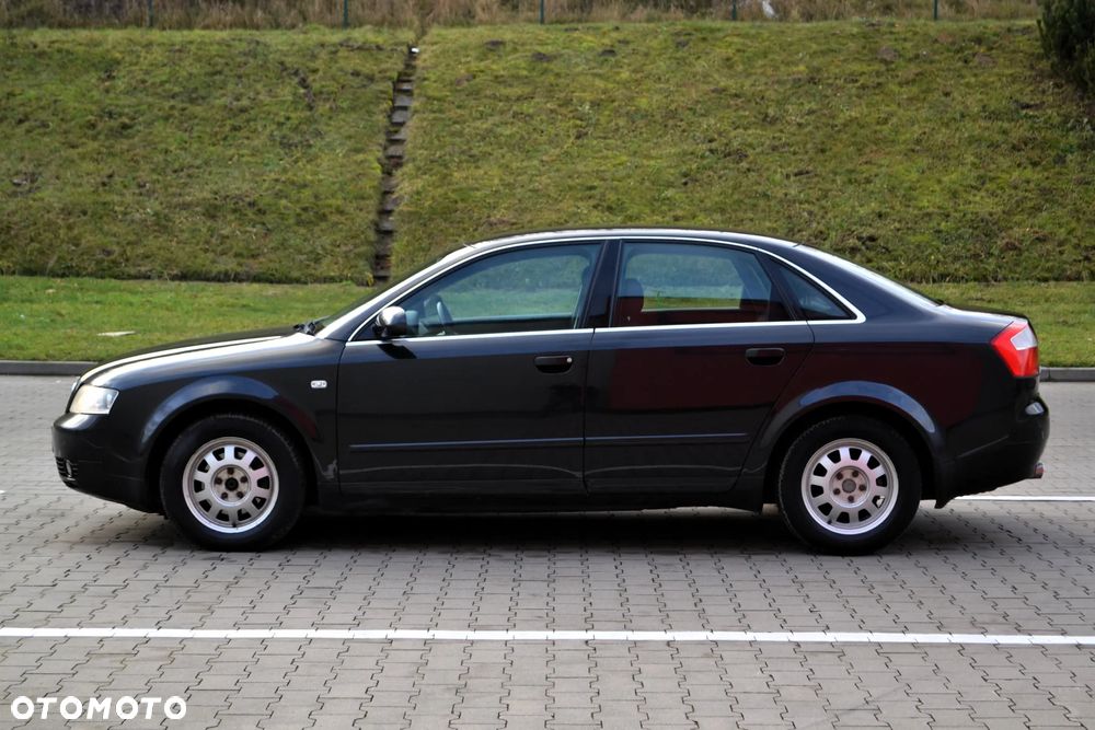 Audi A4 Limousine - 26