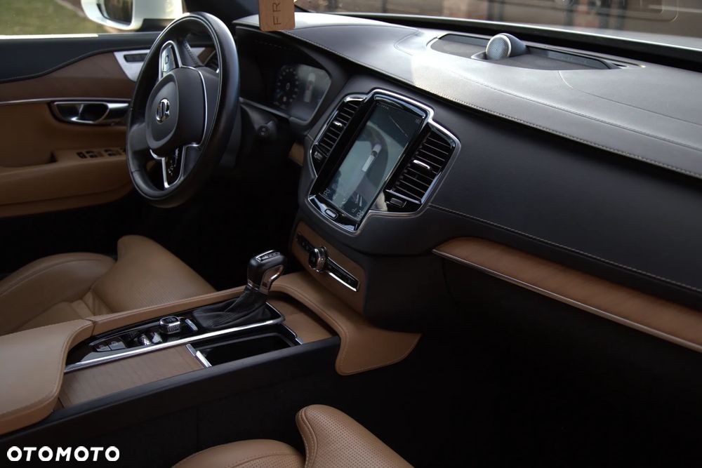 Volvo XC 90 D5 AWD Inscription 7os - 10