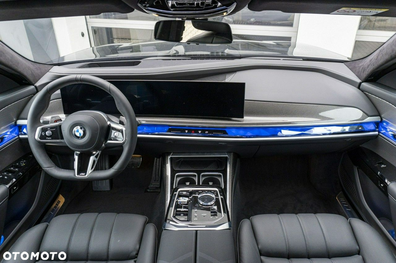 BMW Seria 7 - 13