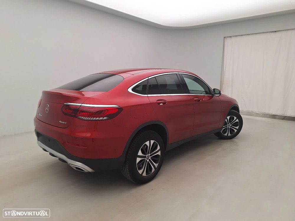 Mercedes-Benz GLC 300 e 4Matic - 3