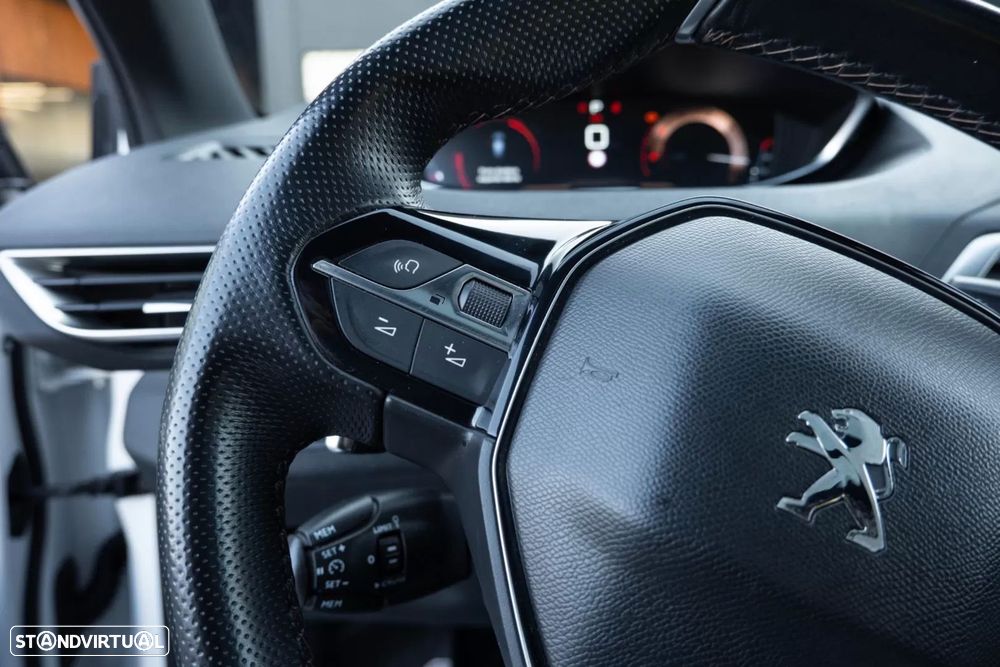 Peugeot 5008 1.5 BlueHDi GT Line EAT8 - 23