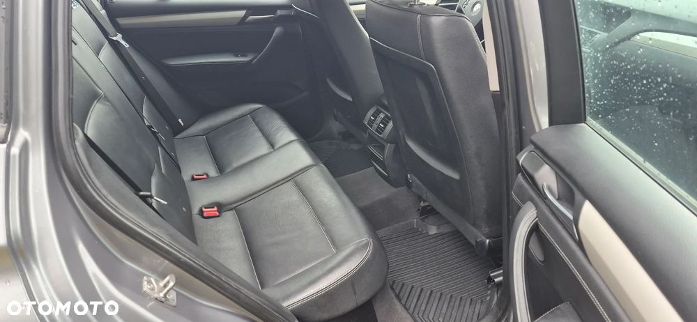 BMW X3 xDrive20d - 9
