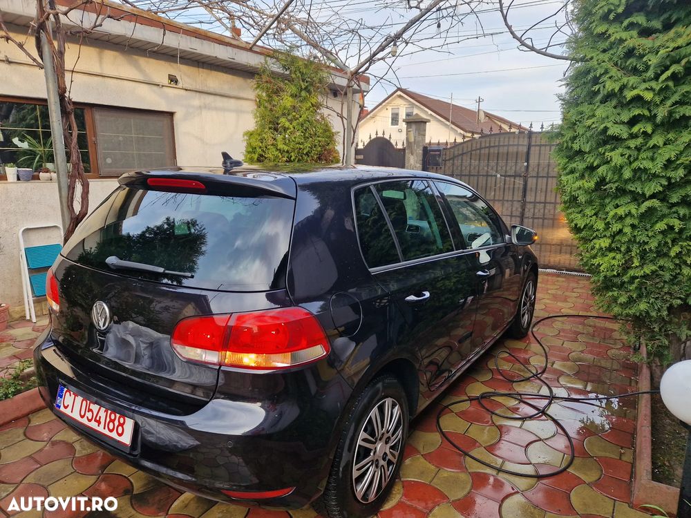 Volkswagen Golf 1.6 TDI DPF BlueMotion Technology MATCH - 10