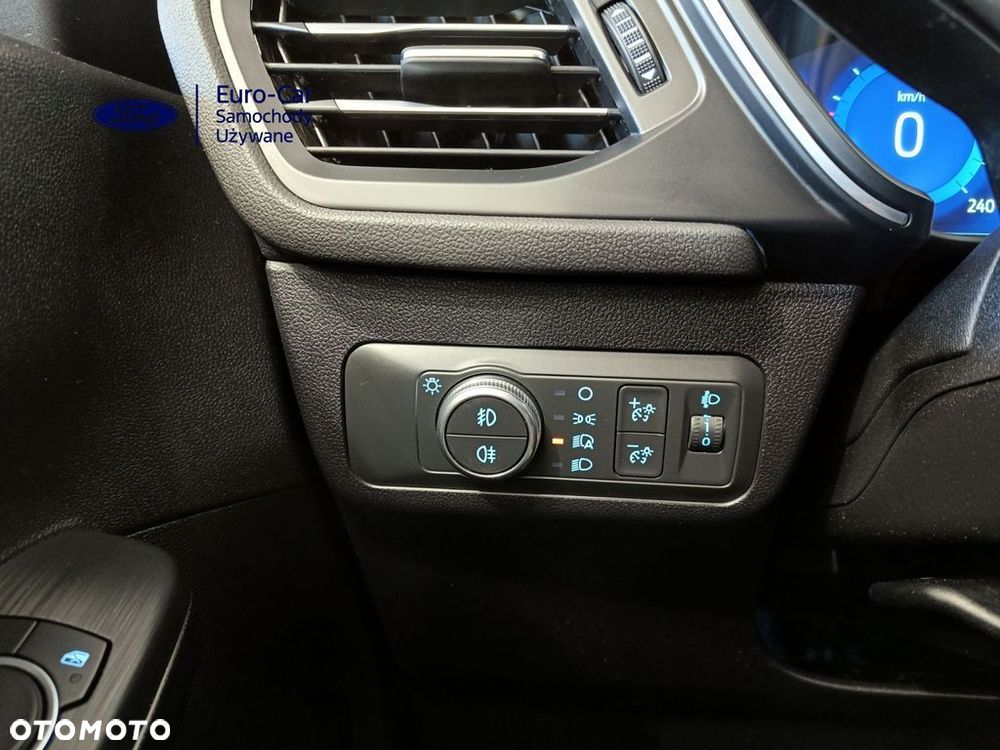 Ford Kuga 2.5 Duratec FHEV TITANIUM - 17