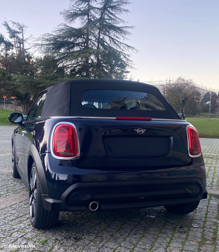 MINI Cabrio Cooper Premium Plus Essential Auto - 13