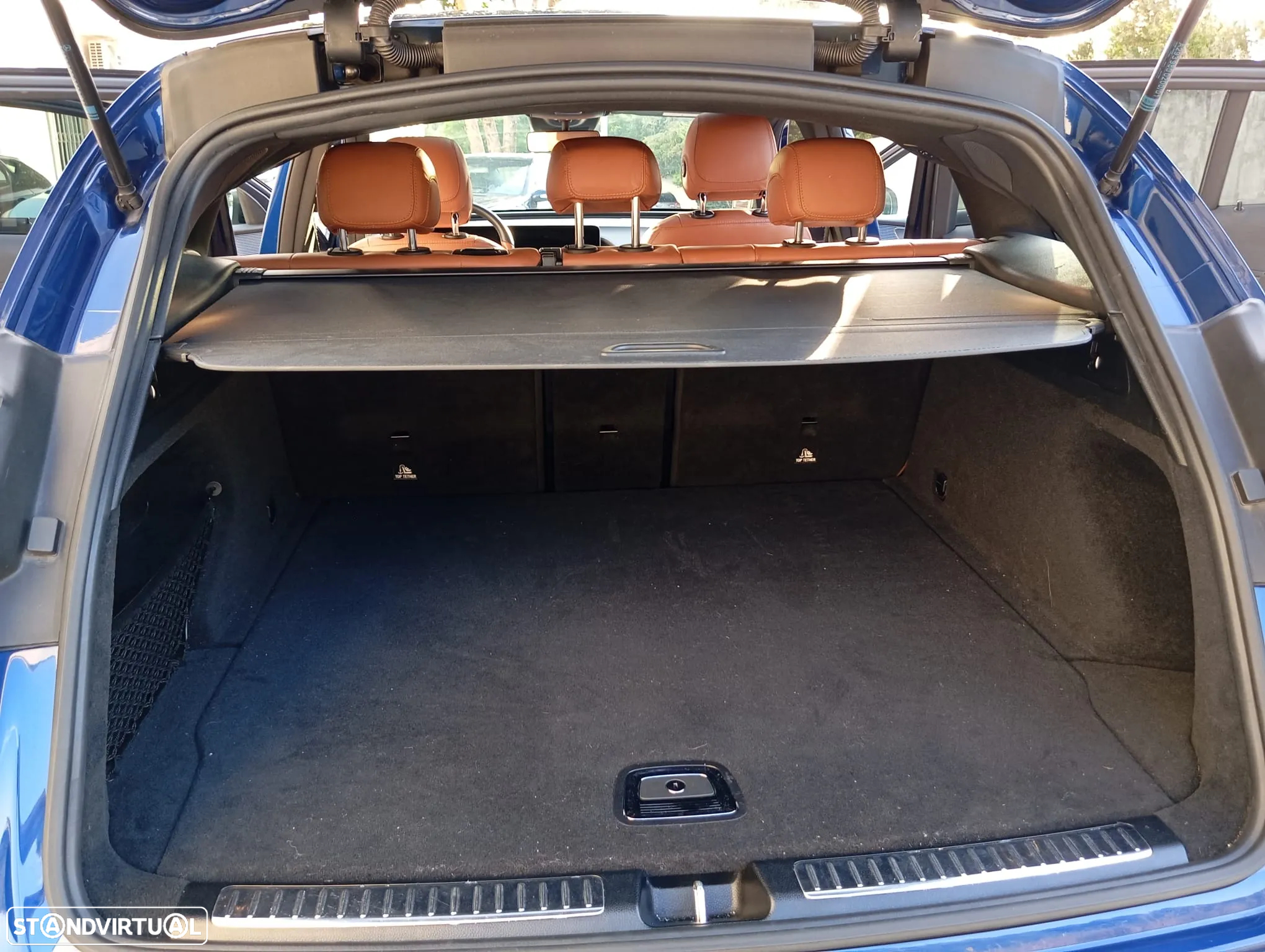 Mercedes-Benz EQC 400 4Matic - 36