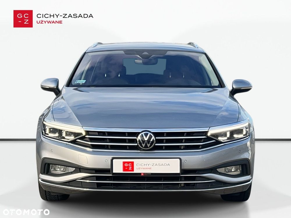 Volkswagen Passat 1.5 TSI EVO Elegance DSG - 8