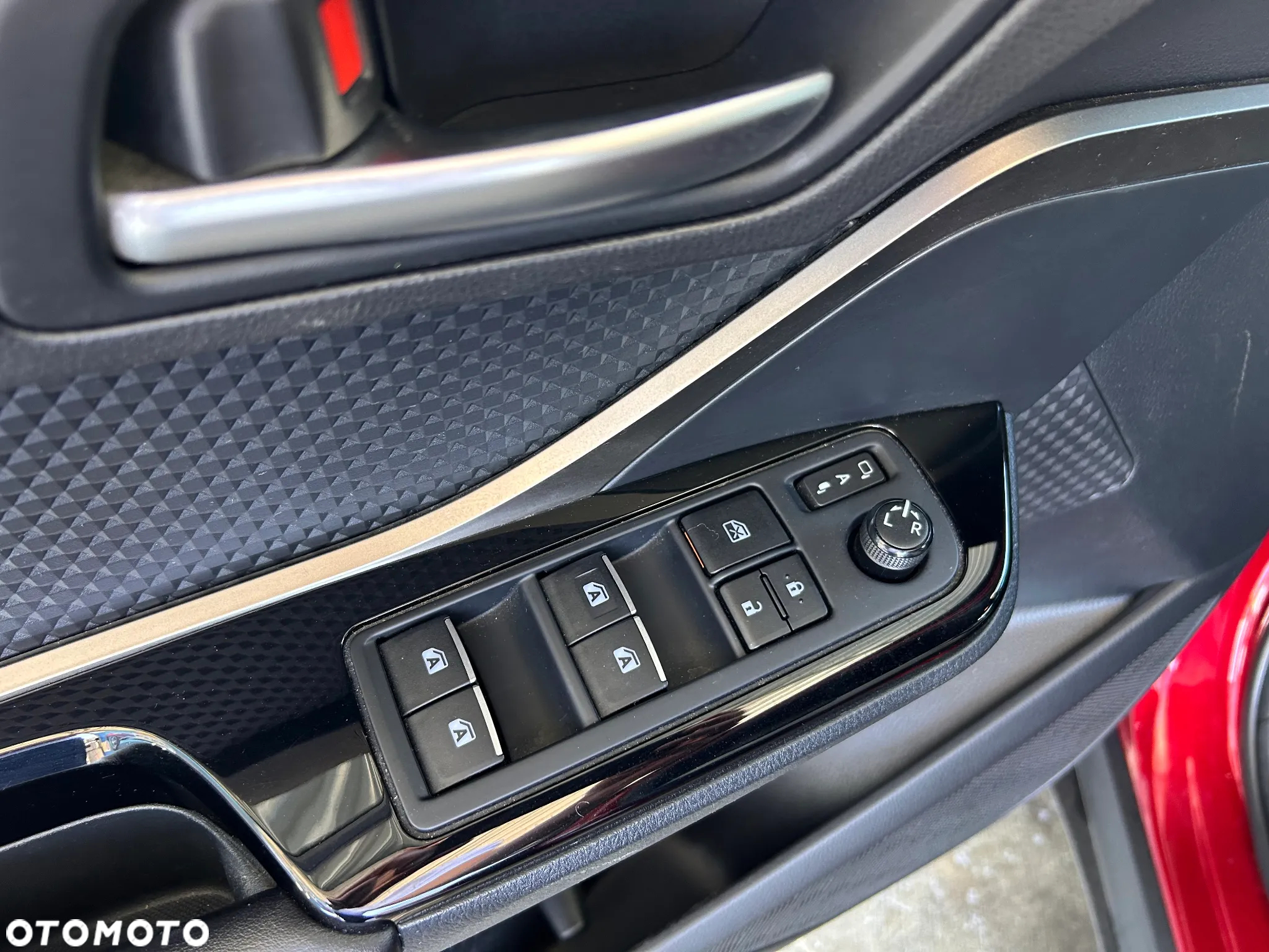 Toyota C-HR 1.8 Hybrid Prestige - 17