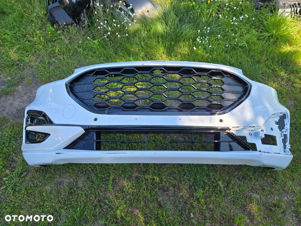 Zderzak FORD KUGA ST LINE MK3 2022 r. Nie na kamerę