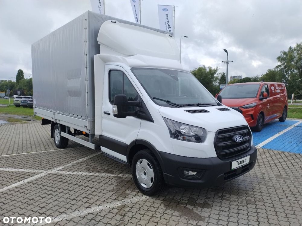Ford Transit - 9