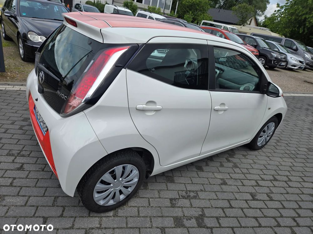 Toyota Aygo x-cite Style Selection - 8
