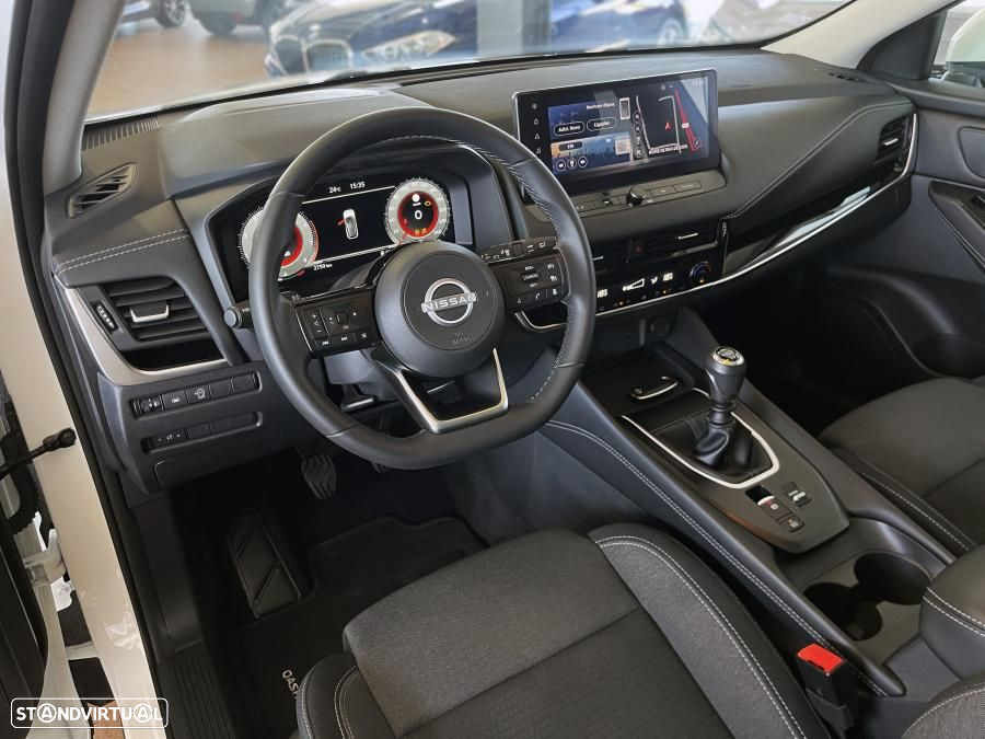 Nissan Qashqai 1.3 DIG-T N-Connecta LED+SKY - 10