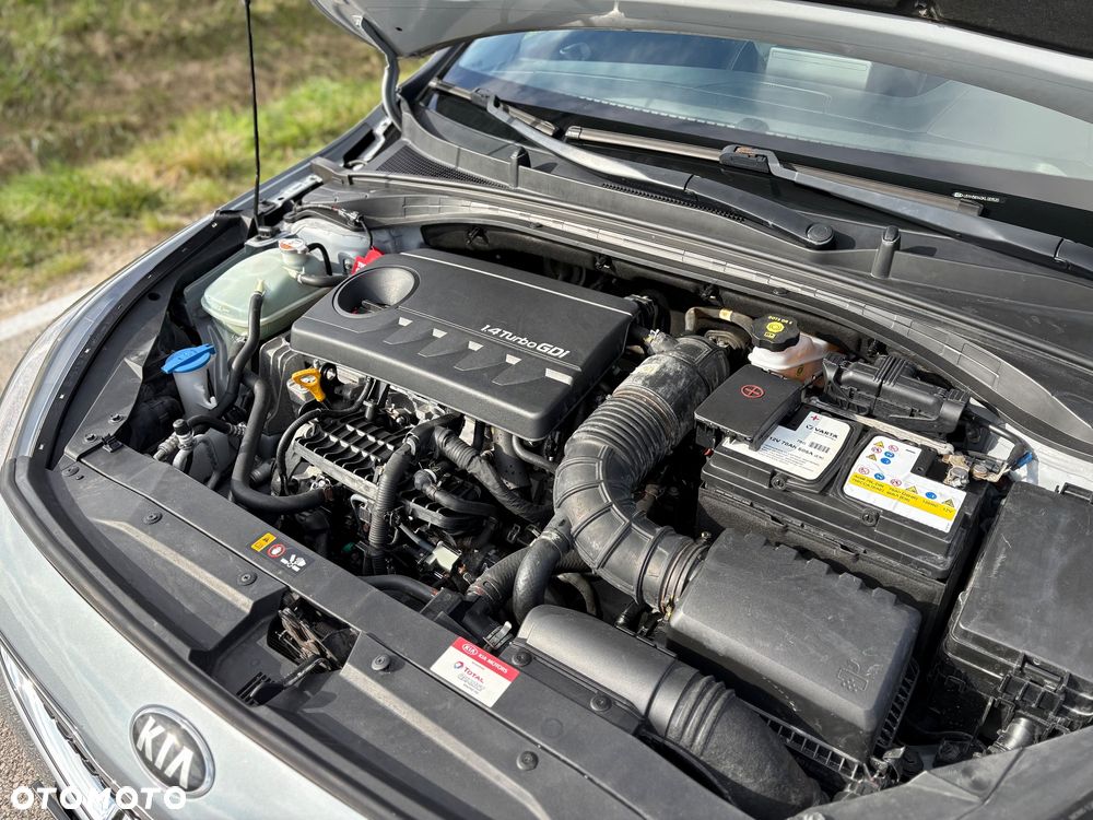 Kia Ceed 1.4 T-GDI DCT OPF Spirit - 12