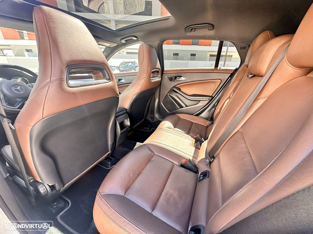 Mercedes-Benz CLA 200 CDI Urban Aut. - 9