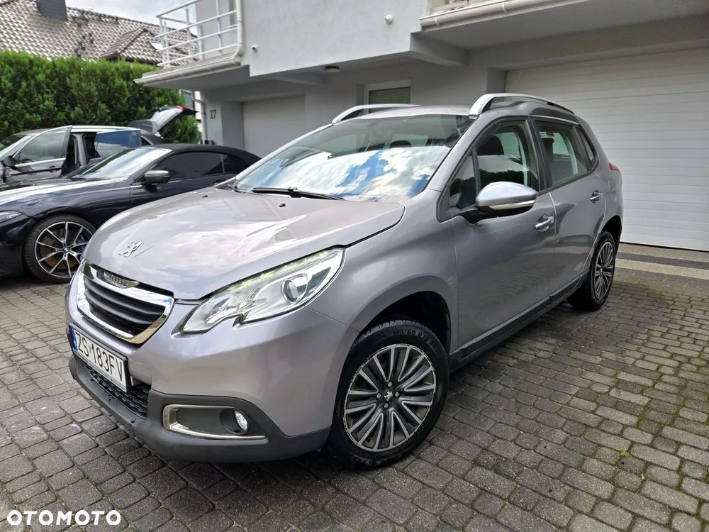 Peugeot 2008 1.2 VTi/Pure Tech Active - 2