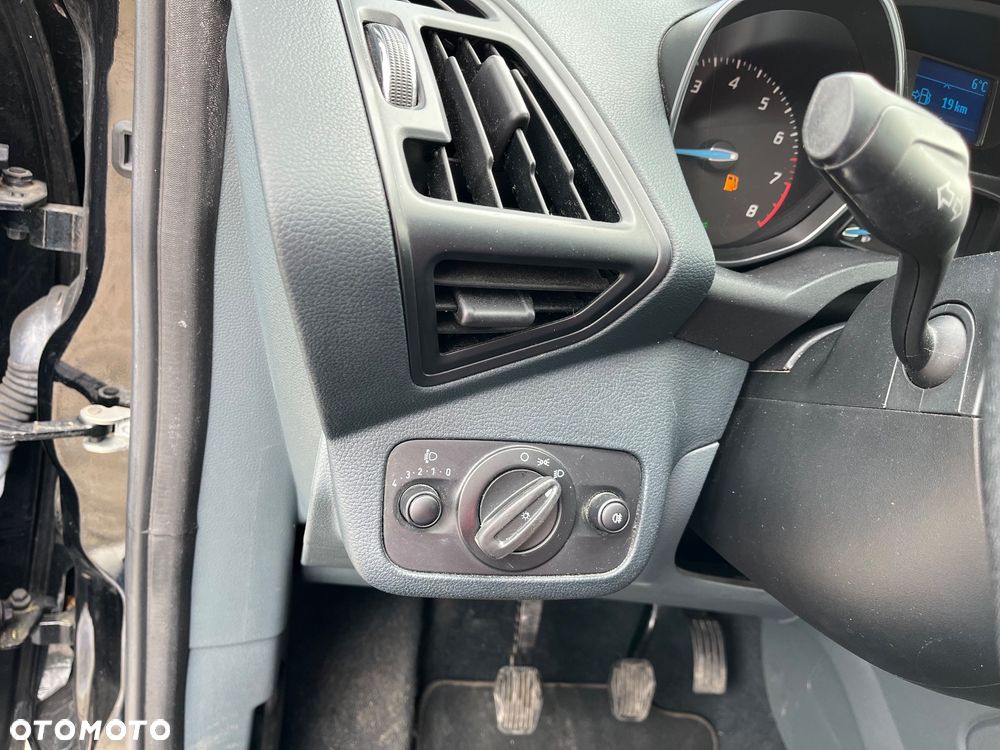 Ford C-MAX 1.6 Ambiente - 16
