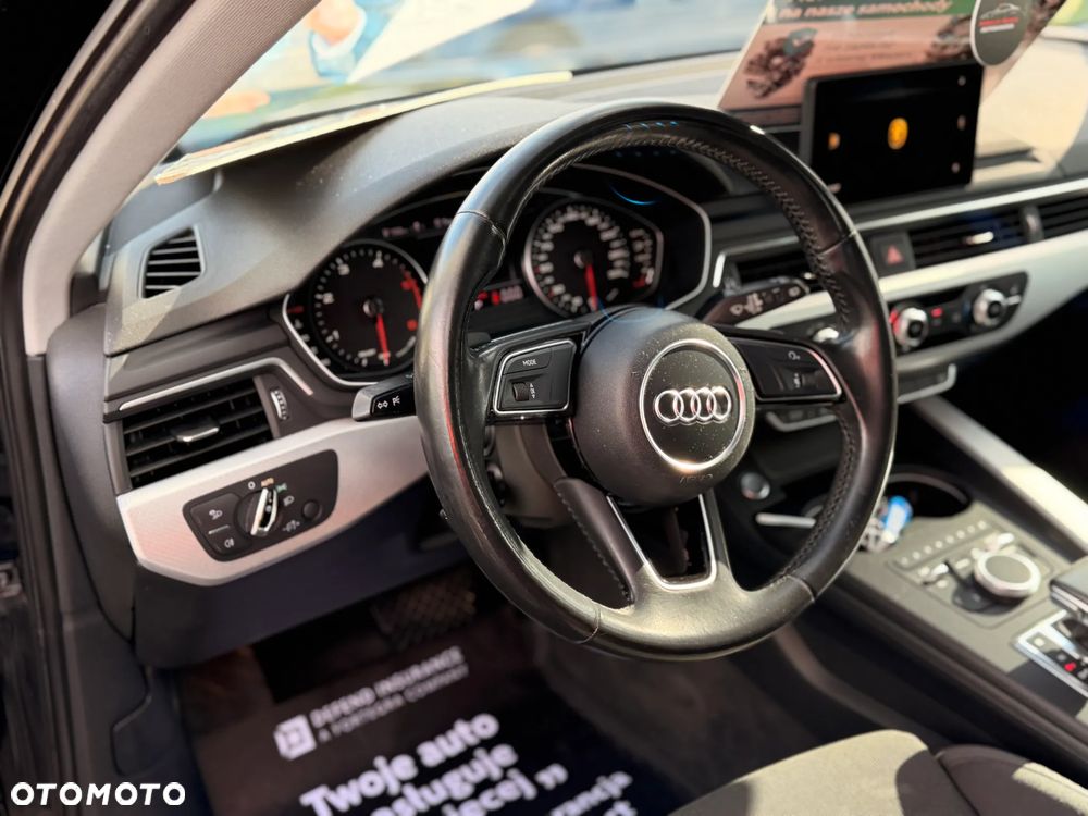 Audi A4 Avant 2.0 TDI ultra S tronic - 14