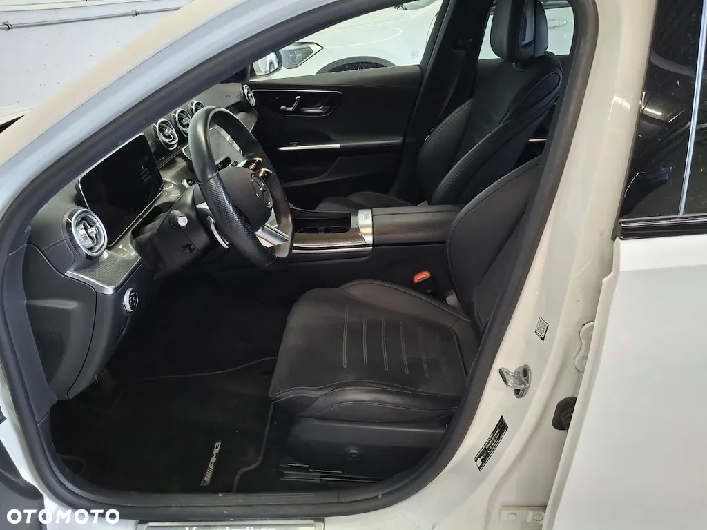 Mercedes-Benz Klasa C 220 d 4Matic T 9G-TRONIC AMG Line Advanced - 11