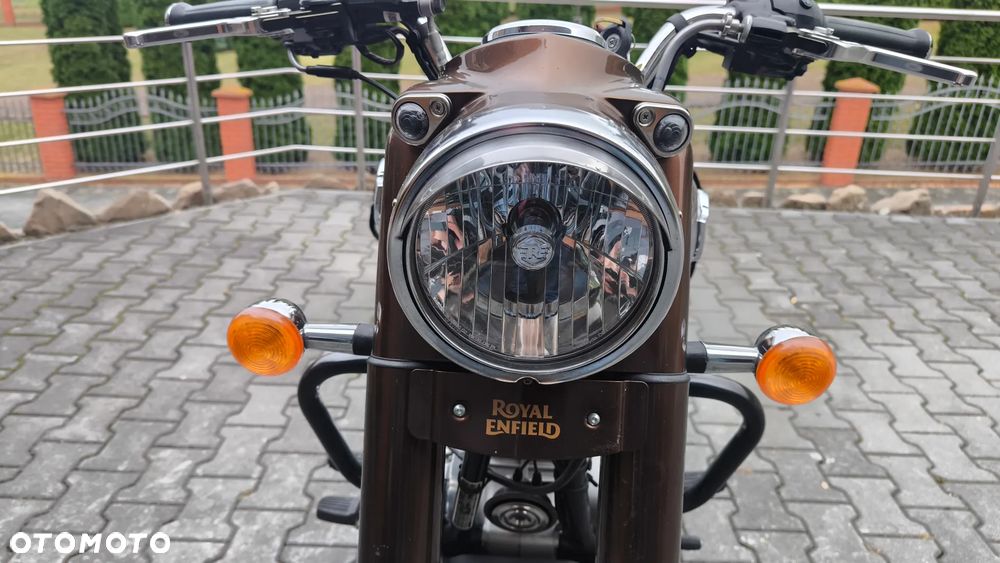 Royal Enfield Classic - 16