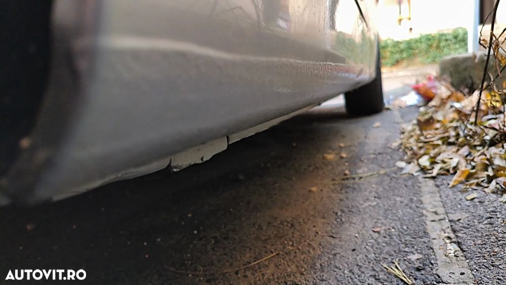 Peugeot 207 1.4HDI Premium - 8