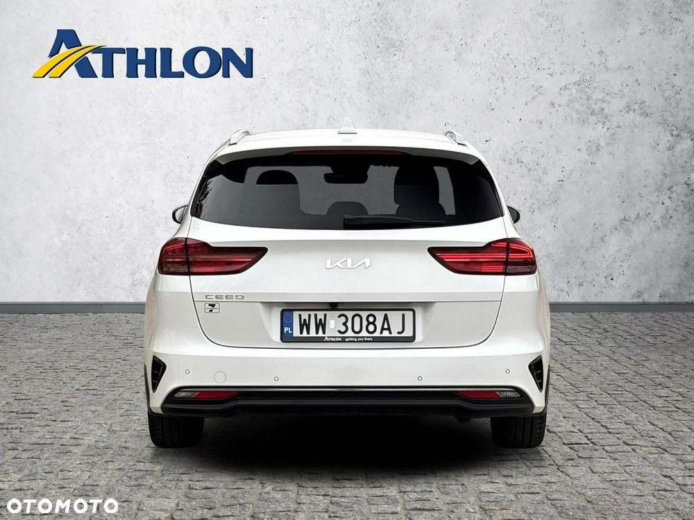 Kia Ceed 1.5 T-GDI M DCT - 4