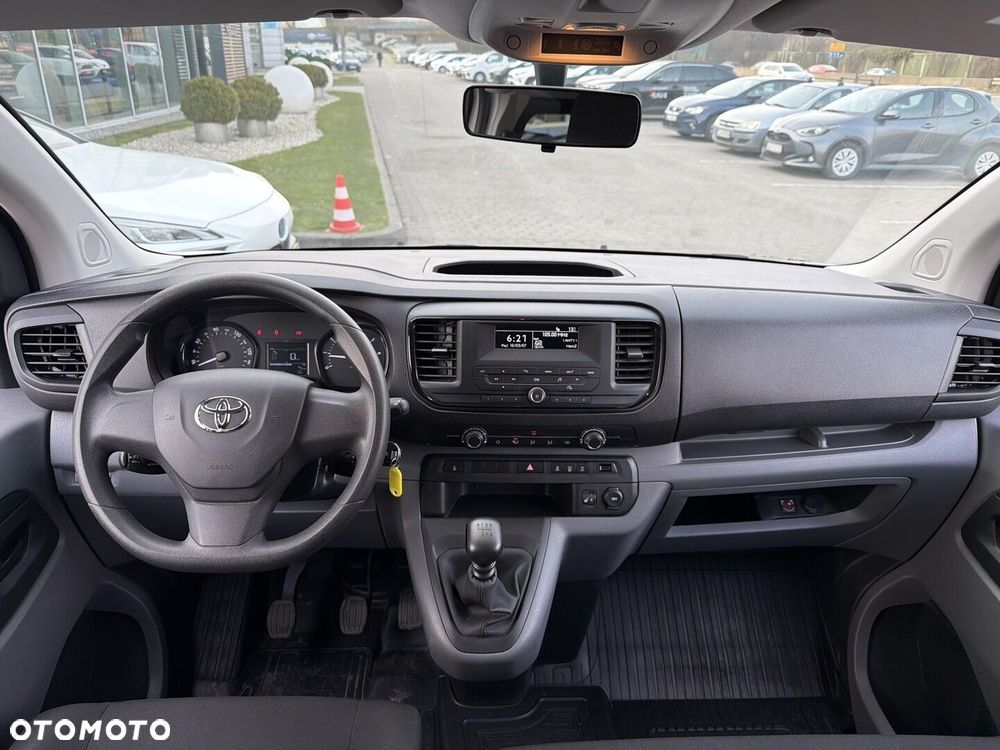 Toyota Proace Verso - 11